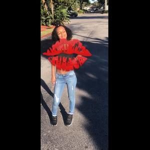 Meet your Posher, Cassie